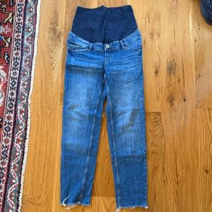 Blue Maternity Boyfriend Jeans (H&M)